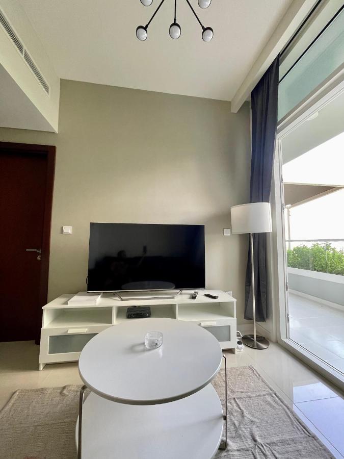 Wonderful Reva Aparthotel Downtown Dubai Exterior foto